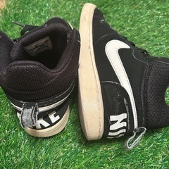 NIKEハイカットsize23の画像