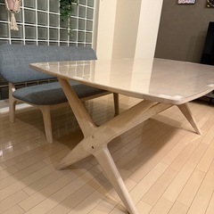 【無料】ダイニングテーブルの画像