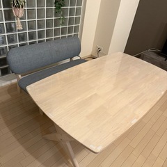 【無料】ダイニングテーブル
