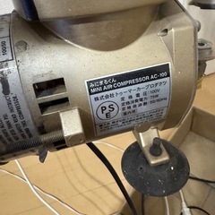 エアブラシ用　コンプレッサーの画像