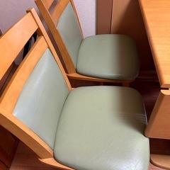 食卓テーブルセットの画像