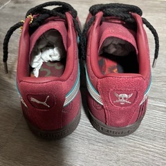 新品　PUMA ワンピースコラボ　スニーカー27.5cmの画像