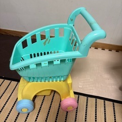 カート　ベビーカー　おままごとの椅子
の画像