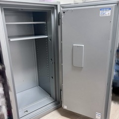 セコム 耐火金庫 SECOM ピタゴラスシリーズ 大容量 PT-G0601 シリンダー鍵タイプ 3段の画像