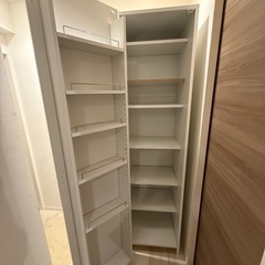 収納棚の画像