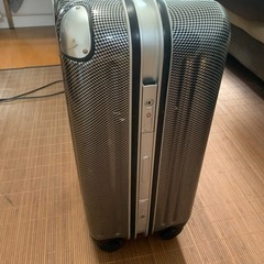 キャリーケースの画像