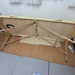 【美品】折りたたみ マッサージベッド (木製)(有孔) の画像