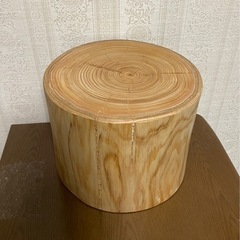 丸太　スツールの画像