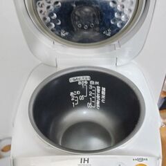 IH炊飯ジャー NP-GE05E7の画像