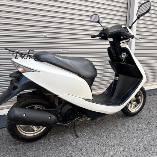4208.定番人気　62ディオ　バッテリー、ミラー新品　千葉県柏市　即日配送、自走引き取りも可能