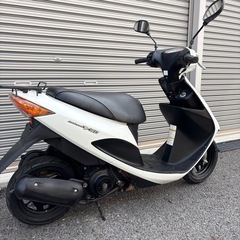4209.高年式　アドレスv50 白メーター　シート、ミラー新品　千葉県柏市　即日配送、自走引き取りも可能の画像