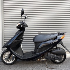 4210.定番人気　アドレスv50 バッテリー、シート、ミラー新品　千葉県柏市　即日配送、自走引き取りも可能の画像