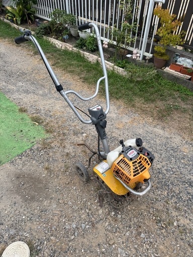リョービカルチベーター　RCVK-4250 管理機 耕運機 走行輪と抵抗棒付き  エンジン始動可能