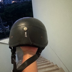 ヘルメット　バイザー付きの画像