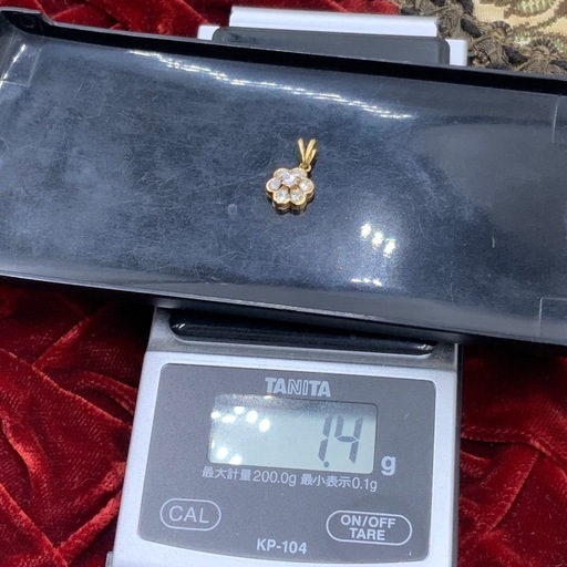 K18 ダイヤモンド　ペンダント　1.4g 0.5ct