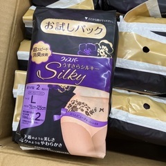 新品未開封品　ウイスパーうすさらシルキーＬ　大量まとめの画像
