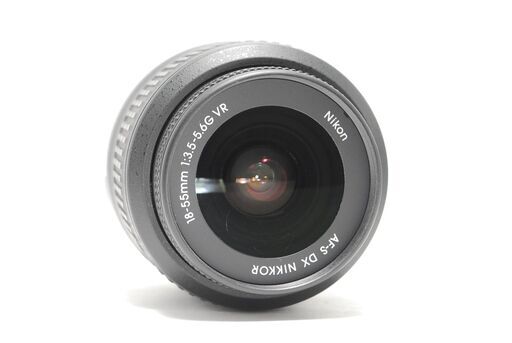 AF高速 Nikon D5000 バリアングル液晶搭載 コンパクトで使いやすい