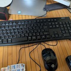 hp 液晶一体パソコン中古の画像