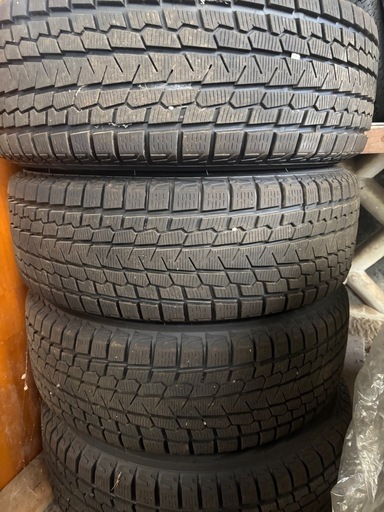 アルヴェル30系などに
スタッドレス・ホイールセット17インチ　225/60R17 17×7J PCD114.3-5H