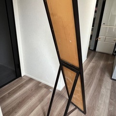 鏡の画像