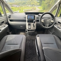 極美⭐︎過去TOYOTAディーラー車検&整備！ヴォクシーZS！フルセグTV Bluetooth 両側パワスラ ETC 不具合なし！車検付ですぐ乗れますの画像