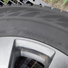 【バリ溝スタッドレス】195/65/R15 ブリジストンVRX2の画像