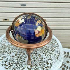 地球儀の画像