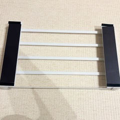 tower 洗面所　洗濯機　マグネット 折りたたみ棚の画像