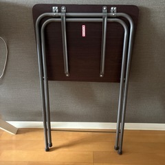 ニトリ　折りたたみミニテーブルの画像