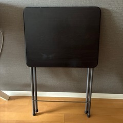 ニトリ　折りたたみミニテーブルの画像