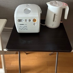 ニトリ　折りたたみミニテーブルの画像