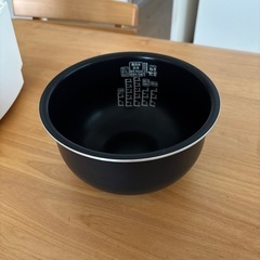 アイリスオーヤマ IRIS 2022年製 IH炊飯ジャー 炊飯器 5.5合炊きの画像