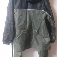 カッパ 雨具   色 カーキ   Lサイズ   上下セットの画像