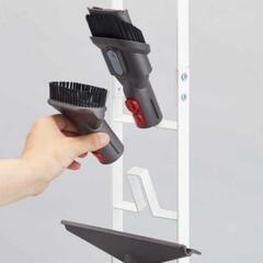 【極美品】tower　山崎実業　コードレス掃除機スタンド　ホワイト　白の画像
