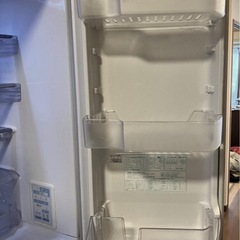 シャープ冷蔵庫の画像