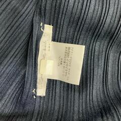 199990 ISSEY MIYAKE イッセイミヤケ カーディガン PLEATS PLEASE プリーツプリーズ ブラック ポリエステル レディース [1000025372044]の画像