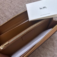 🌷お早めに🌷(8／29日.9時で出品最後)COACH  スヌーピー.長財布 の画像