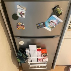 冷蔵庫、洗濯機、棚セットの画像