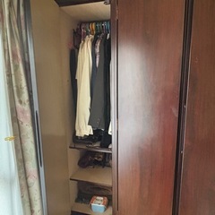 洋服タンスの画像