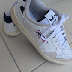 adidas　美品の画像