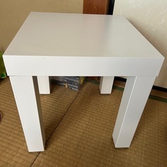 テーブル (ゆか) 岡町のテーブルの中古あげます・譲ります