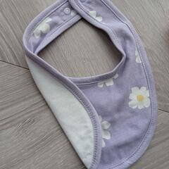 よだれかけ　新品未使用の画像