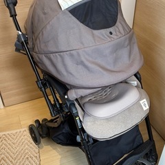 combi エッグショック　ベビーカーの画像