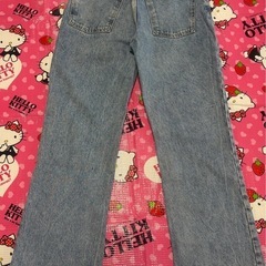 ZARA ジーンズの画像