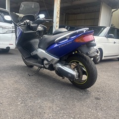 ヤマハT-MAX500の画像