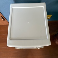 キャスター付きレターケース7段の画像