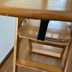 ハイチェアの画像