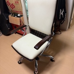 オフィスチェアの画像