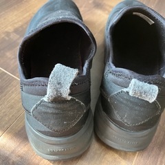 Reebok スリッポンスニーカー23.5の画像