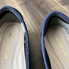 ネイビー　パンプスの画像